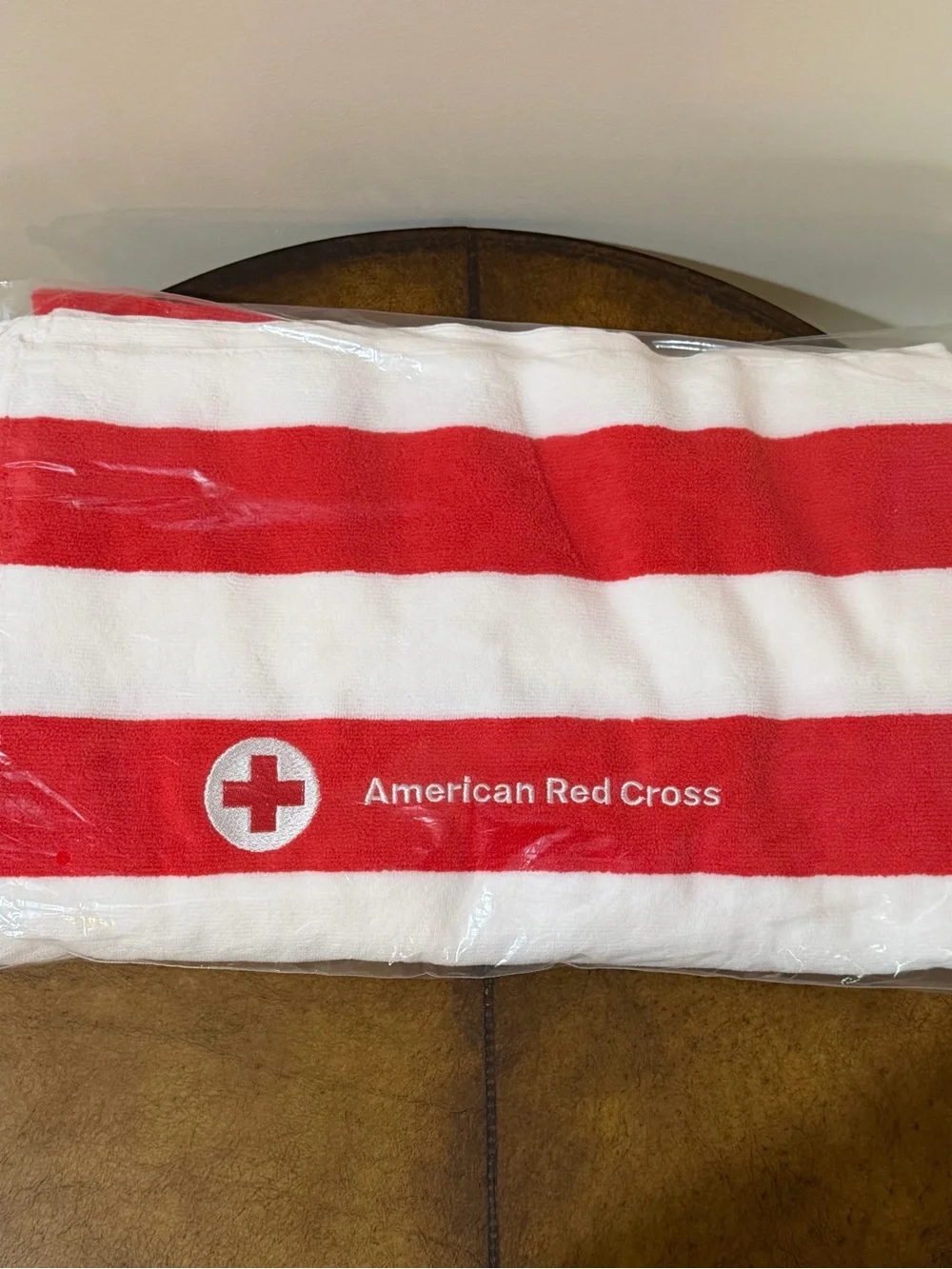 BRAND NEW AMERICAN RED CROSS EXTRA LARGE BEACH TOWEL IN RED & WHITE 40” x 70”